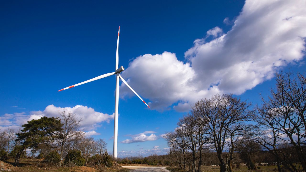 Saros Rüzgâr Enerji Santrali Tam Kapasiteyle İşletmeye Geçti