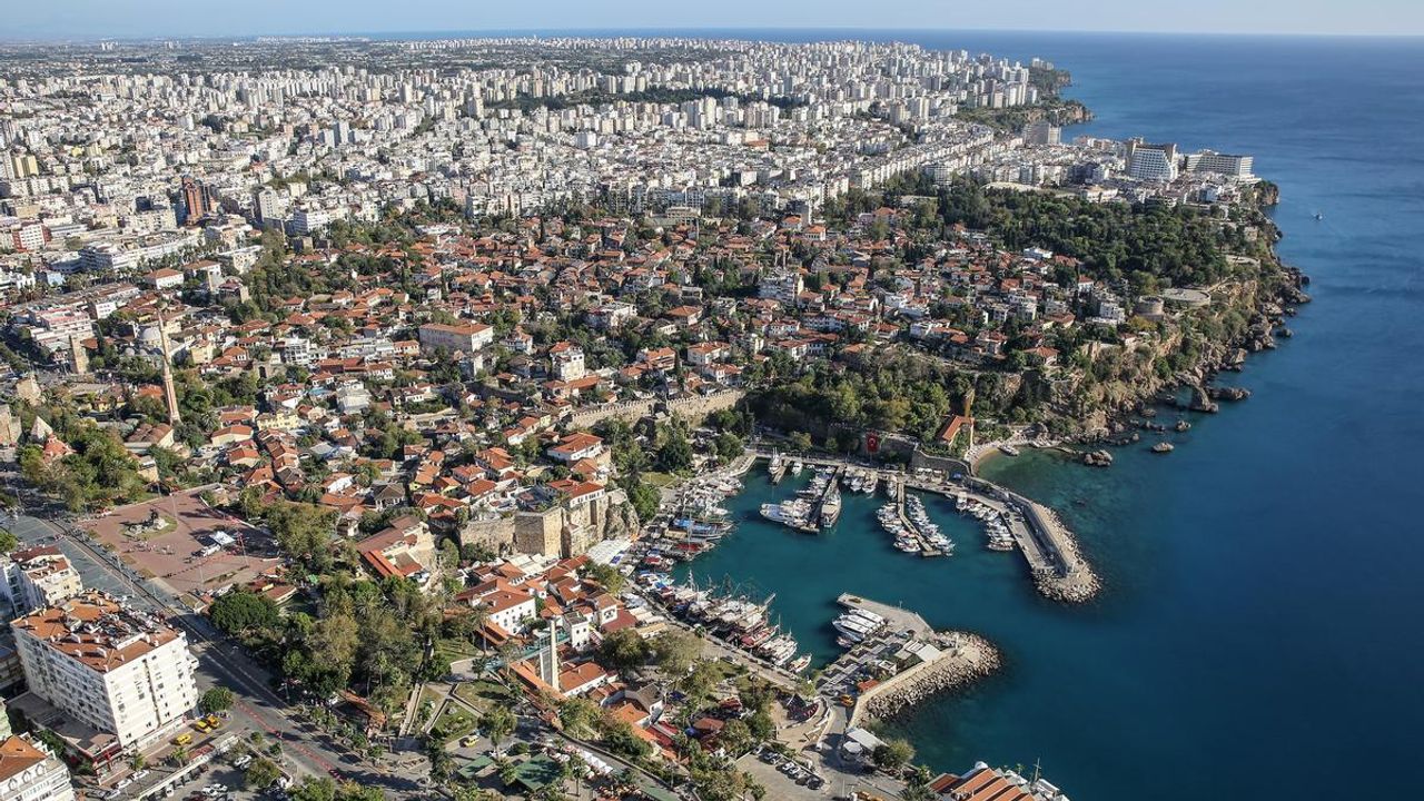 Antalya'da Konut Fiyatları 8 Kat Arttı