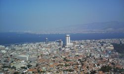 İzmir Parsel Parsel Yabancılara Peşkeş Çekildi