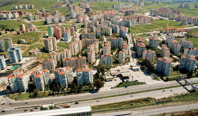 İzmir Menemen'de 47 Bin Metrekare Arsa Satışa Çıkarıldı