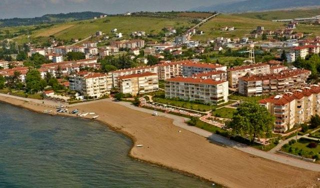 Yalova Çiftlikköy Belediyesi'nden Arsa Satışı