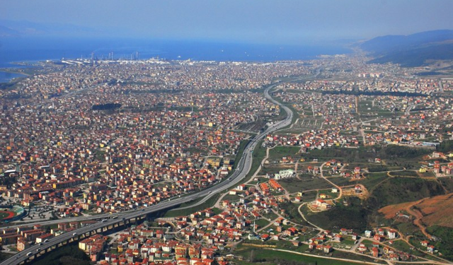 Kocaeli Derince'de İcradan Satılık Tarla