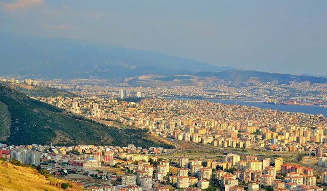 İzmir Çiğli'de İcradan Satılık Arsa