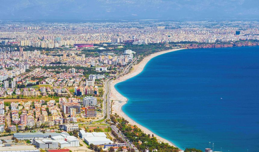 Antalya'da Konut Üretimi Yüzde 32 Arttı